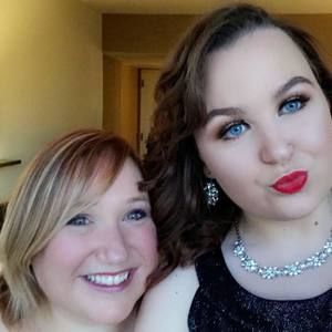 Meet your Posher, Faith